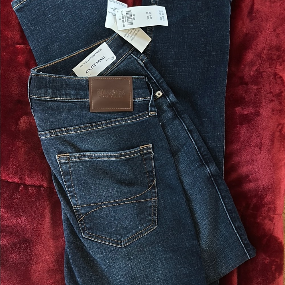 Hollister athletic skinny jeans - Picture 1 of 3